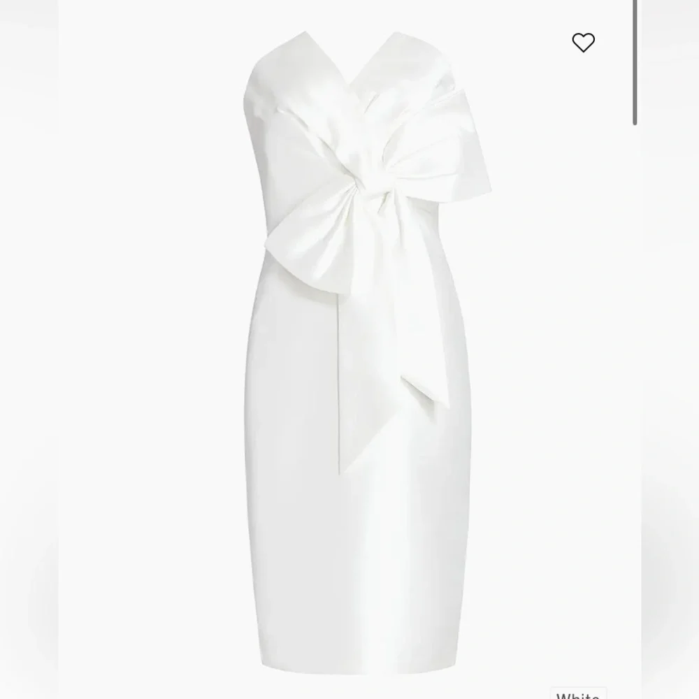 Badgley Mischka Bow-Front White Strapless Dress - Picture 2 of 8